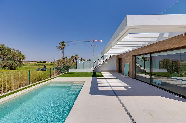 Vrijstaande woning in Los Alcazares