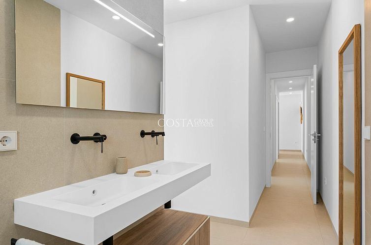 Vrijstaande woning in Los Alcazares