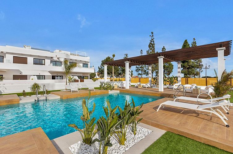 Vrijstaande woning in Los Alcazares