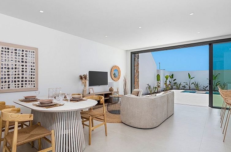 Vrijstaande woning in Los Alcazares