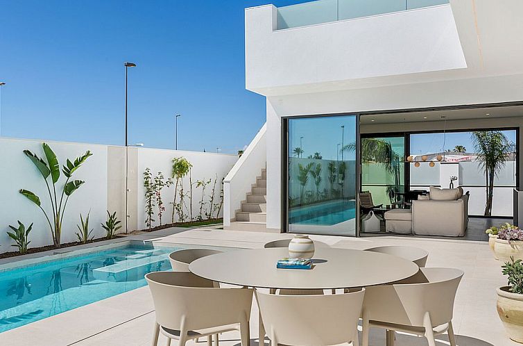 Vrijstaande woning in Los Alcazares