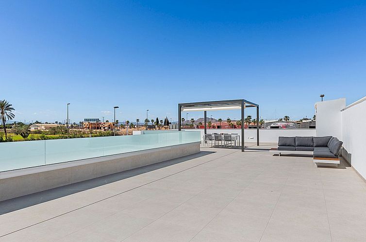 Vrijstaande woning in Los Alcazares