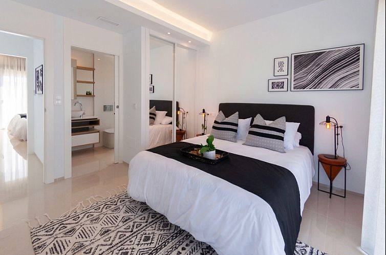 Vrijstaande woning in Los Alcazares