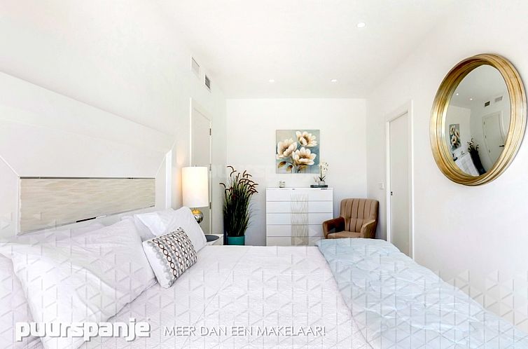 Vrijstaande woning in Los Alcazares