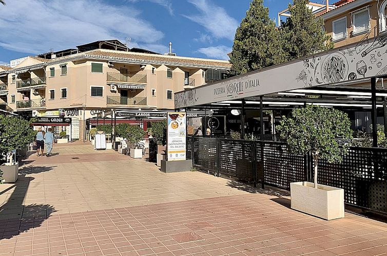 Vrijstaande woning in Los Alcazares