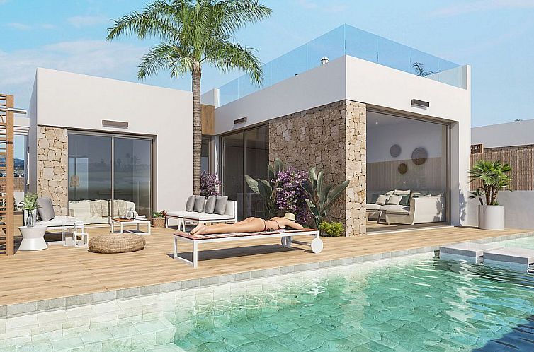 Vrijstaande woning in Los Alcazares