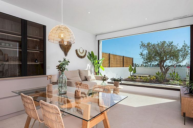 Vrijstaande woning in Los Alcazares