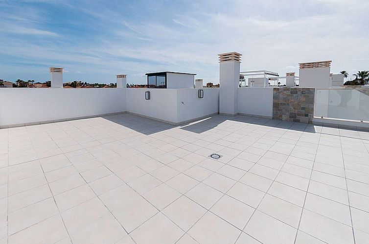 Vrijstaande woning in Los Alcazares