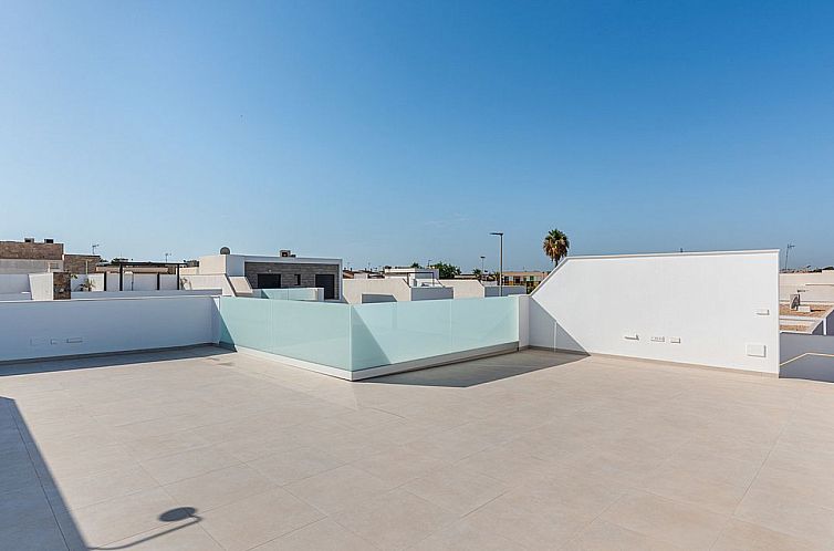 Vrijstaande woning in Los Alcazares