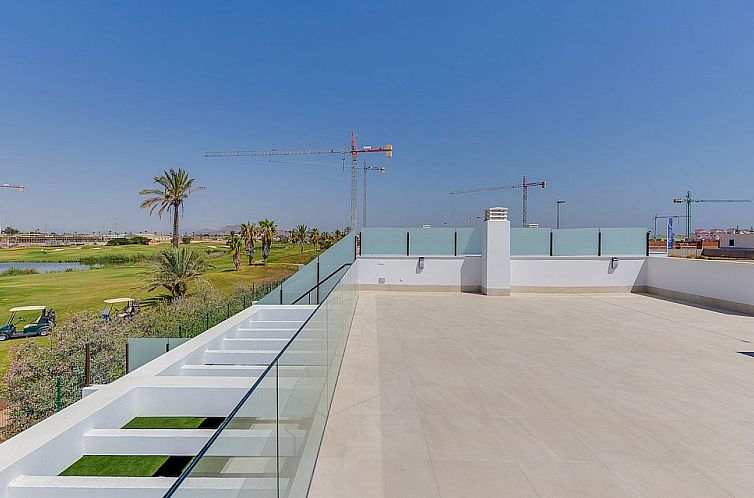 Vrijstaande woning in Los Alcazares