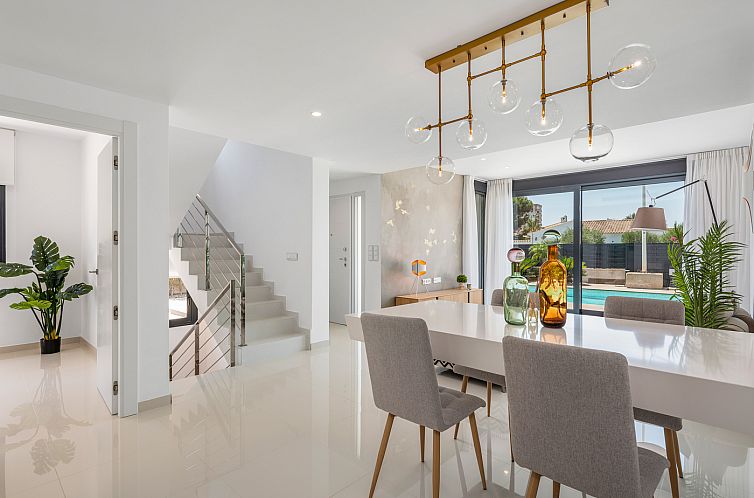 Vrijstaande woning in Playa Paraiso