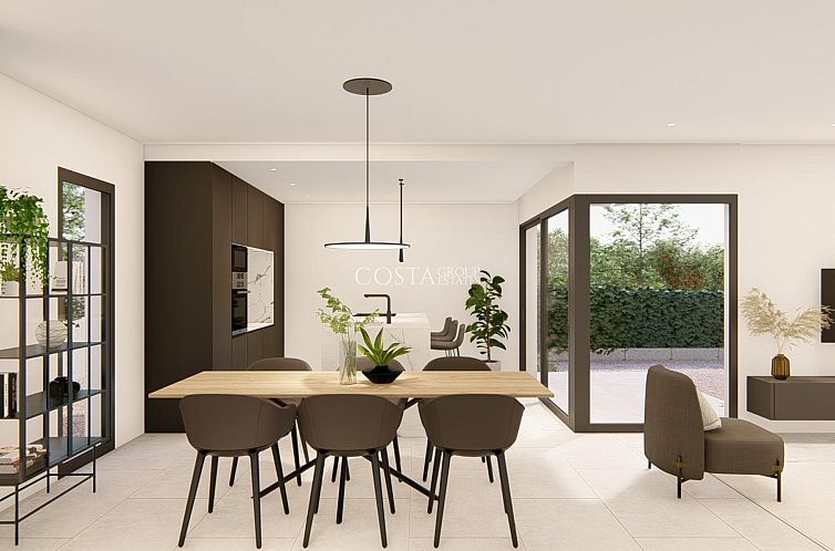 Vrijstaande woning in Molina De Segura