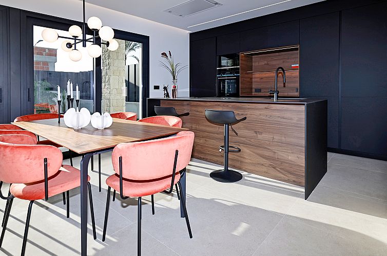 Vrijstaande woning in Molina De Segura