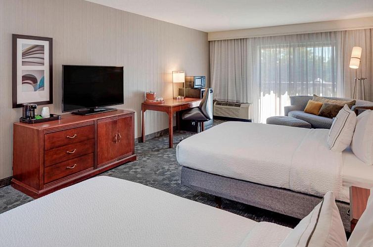 Courtyard by Marriot Cranbury South Brunswick