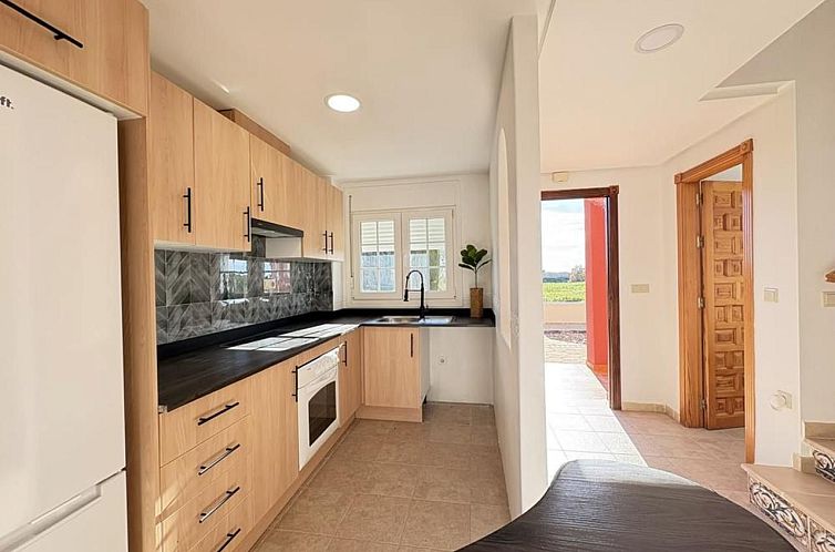 Vrijstaande woning in Banos y Mendigo