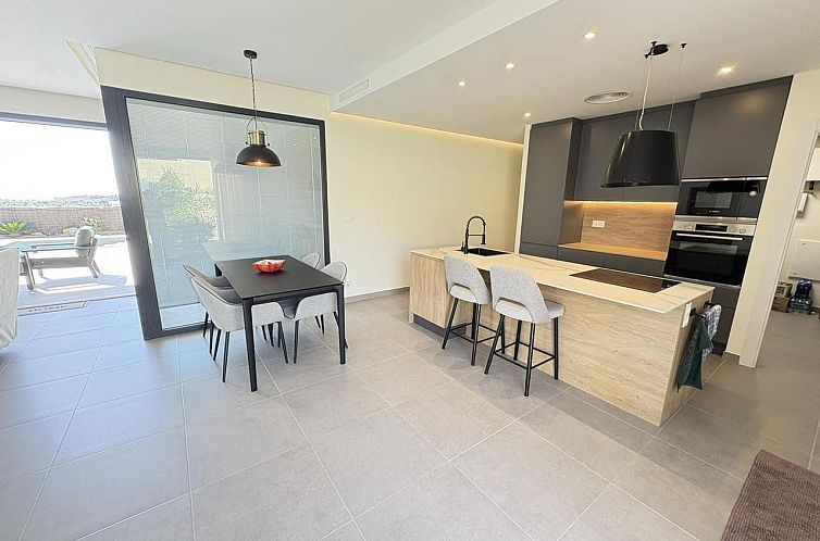 Vrijstaande woning in Banos y Mendigo