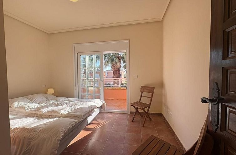 Vrijstaande woning in Banos y Mendigo