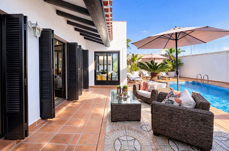 Vrijstaande woning in Banos y Mendigo