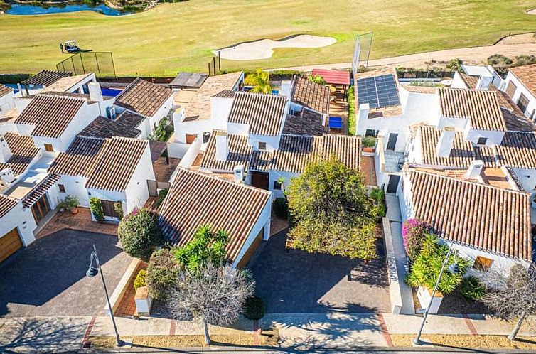 Vrijstaande woning in Banos y Mendigo