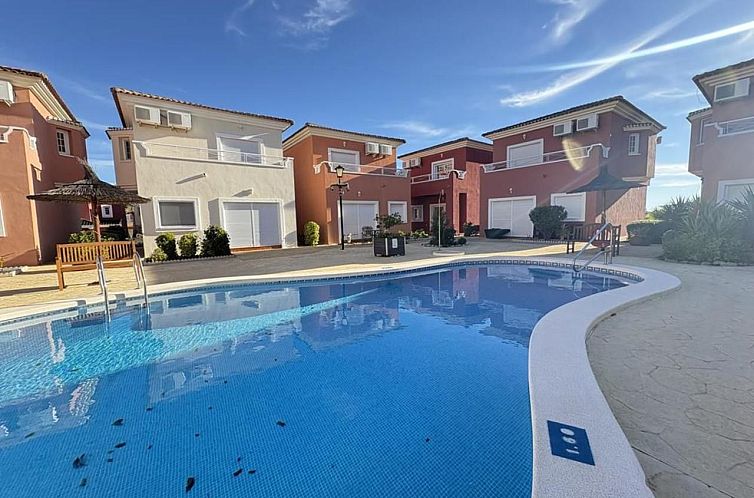 Vrijstaande woning in Banos y Mendigo