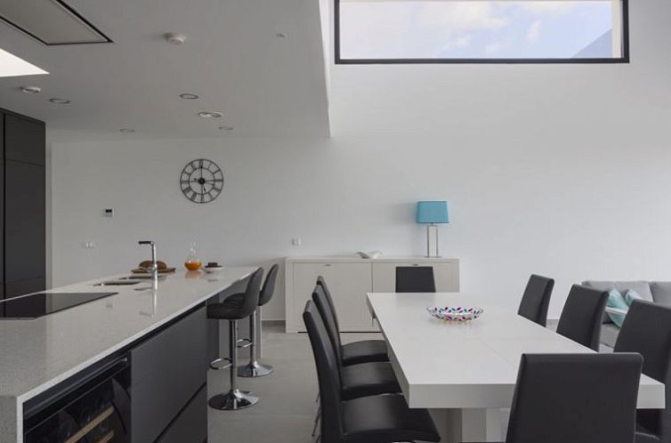 Vrijstaande woning in Banos y Mendigo