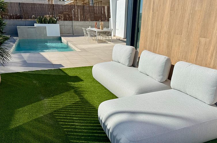 Vrijstaande woning in Banos y Mendigo