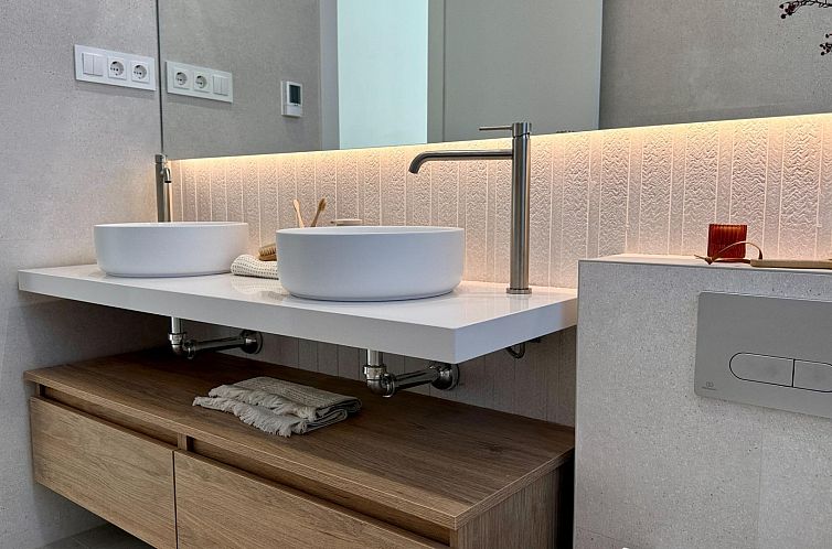 Vrijstaande woning in Banos y Mendigo