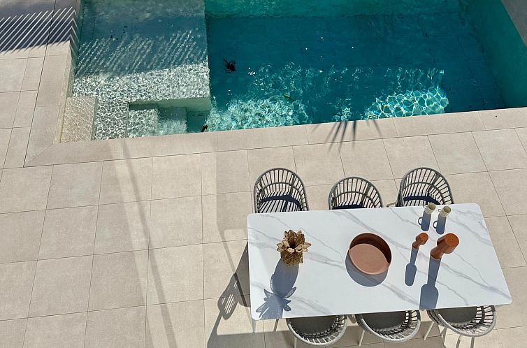 Vrijstaande woning in Banos y Mendigo