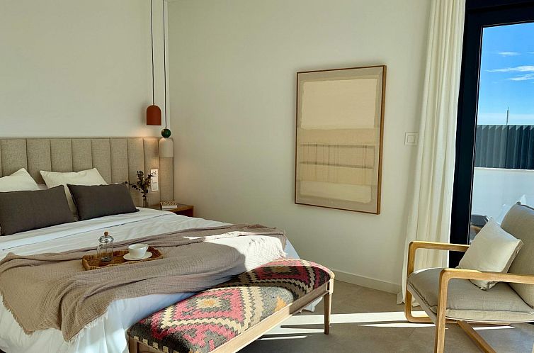 Vrijstaande woning in Banos y Mendigo