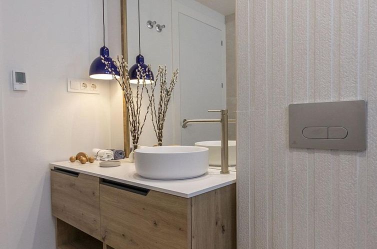 Vrijstaande woning in Banos y Mendigo