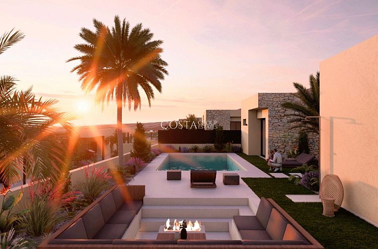 Vrijstaande woning in Banos y Mendigo