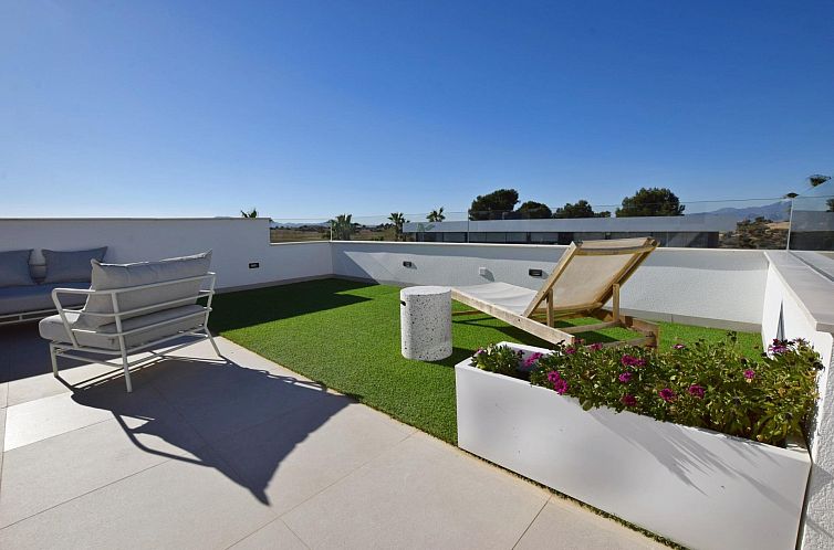 Vrijstaande woning in Alhama De Murcia