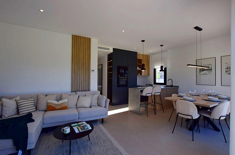 Vrijstaande woning in Alhama De Murcia