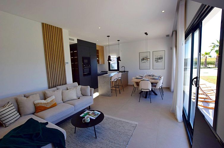 Vrijstaande woning in Alhama De Murcia