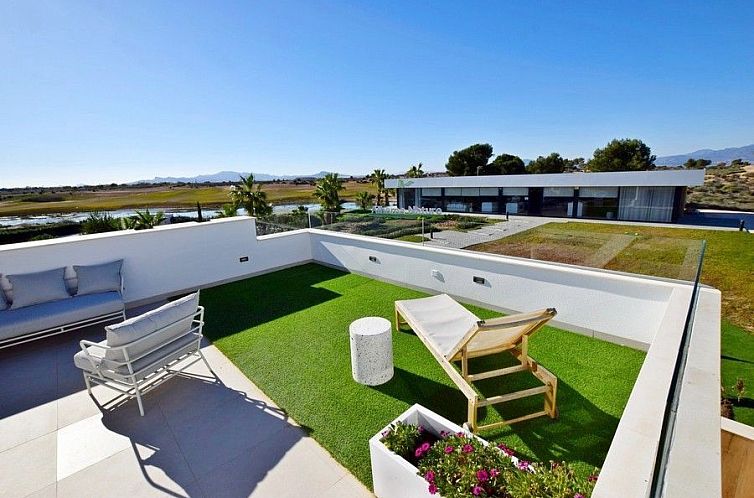 Vrijstaande woning in Alhama De Murcia