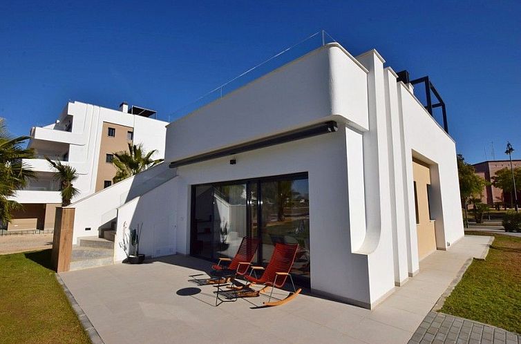 Vrijstaande woning in Alhama De Murcia
