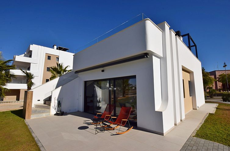 Geschakelde woning in Alhama De Murcia