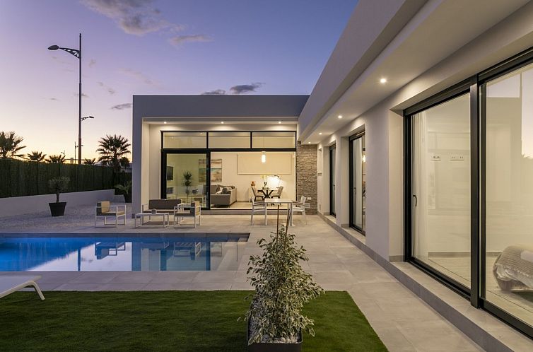 Vrijstaande woning in Calasparra