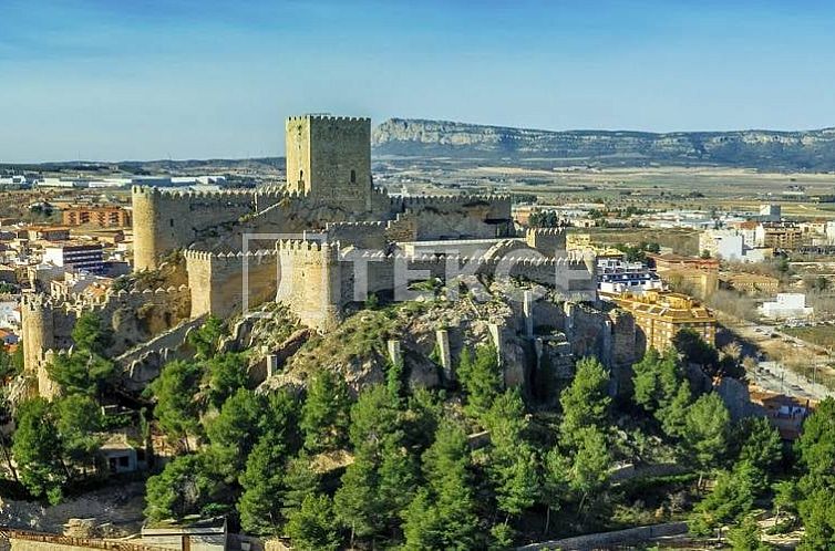 Vrijstaande woning in Yecla