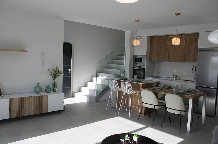 Vrijstaande woning in Roldán