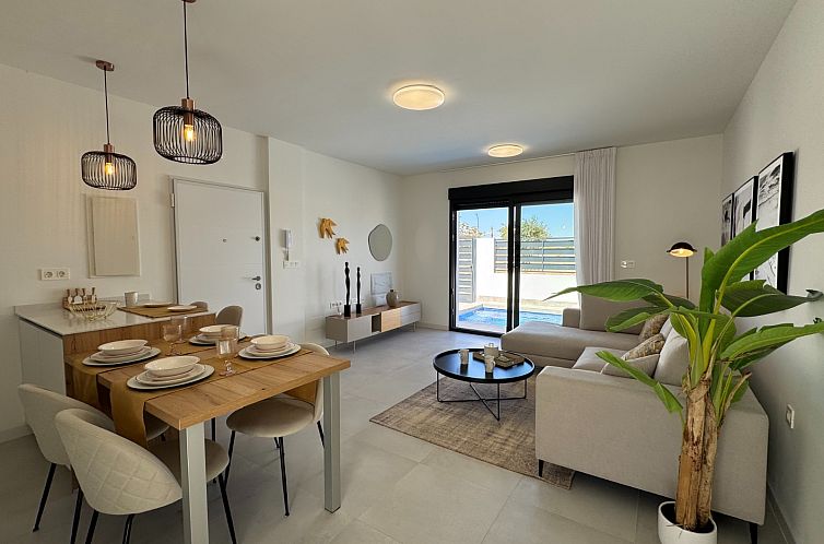Geschakelde woning in Roldán