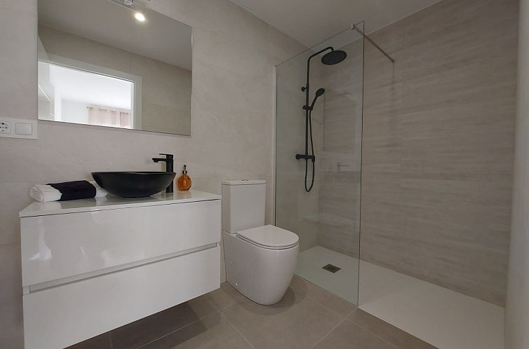 Geschakelde woning in Roldán