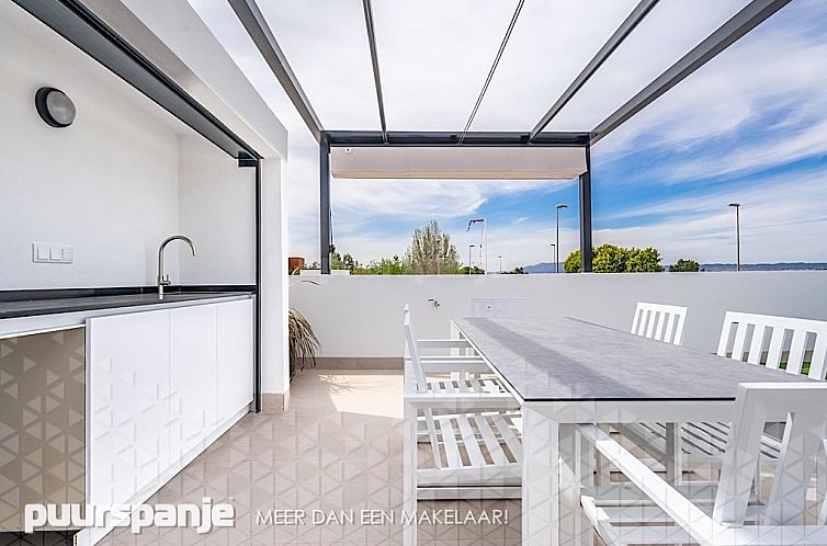 Vrijstaande woning in Roldán