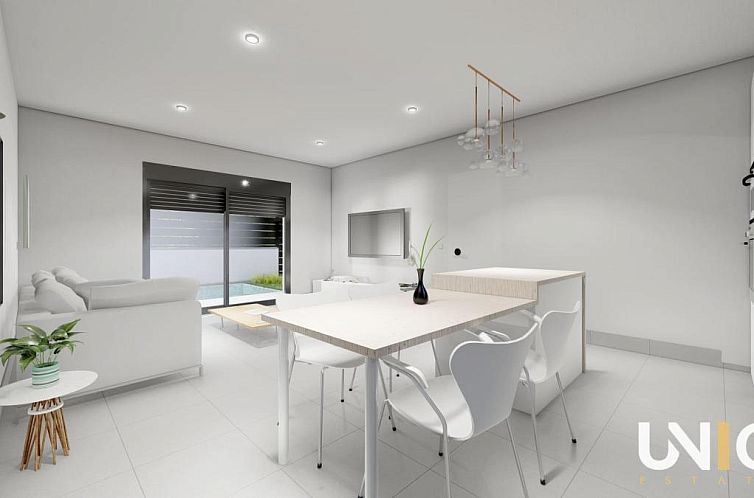 Vrijstaande woning in Roldán