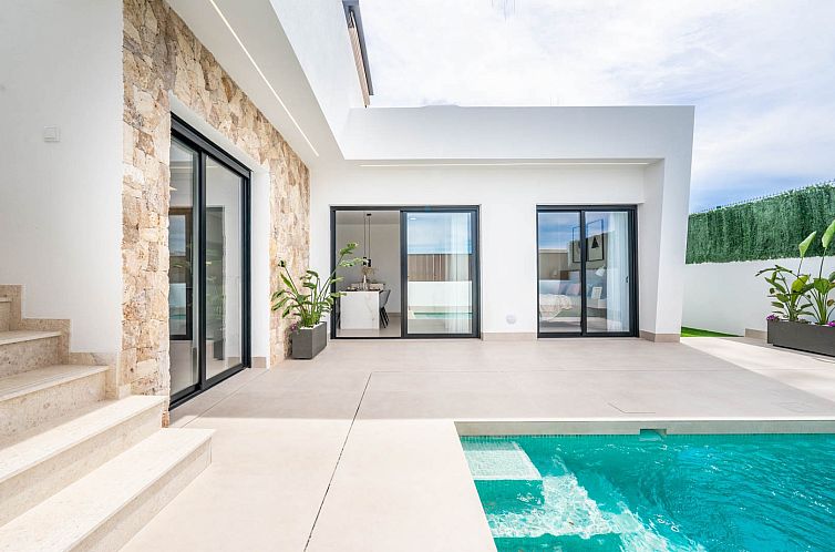 Vrijstaande woning in Roldán