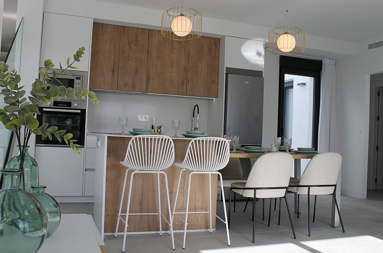 Vrijstaande woning in Roldán