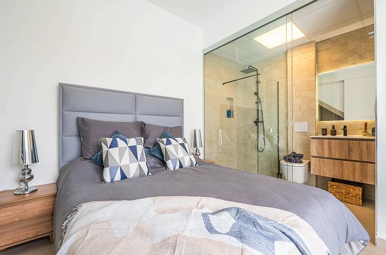 Vrijstaande woning in Roldán