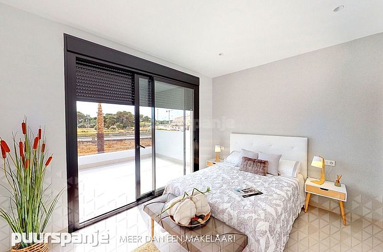 Vrijstaande woning in Roldán
