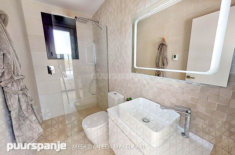 Vrijstaande woning in Roldán