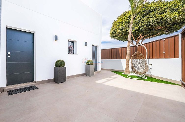 Geschakelde woning in Roldán